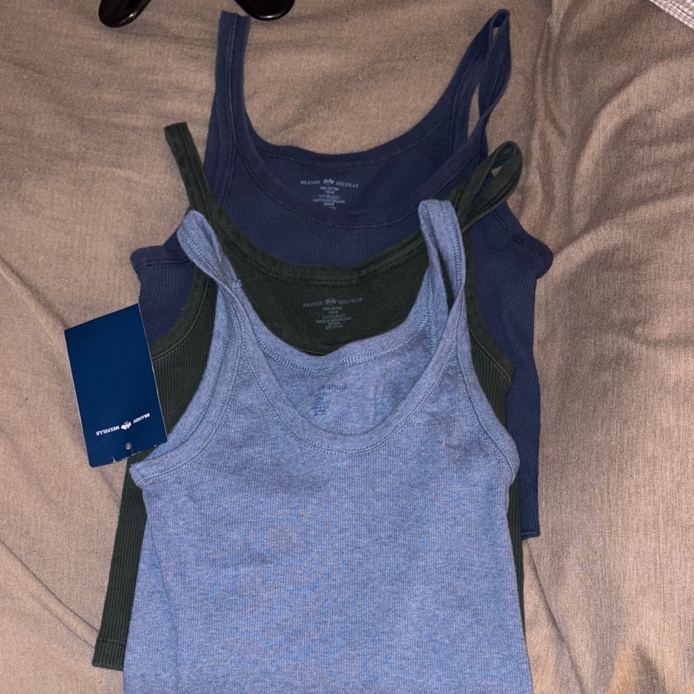 Brandy Melville tank top bundle